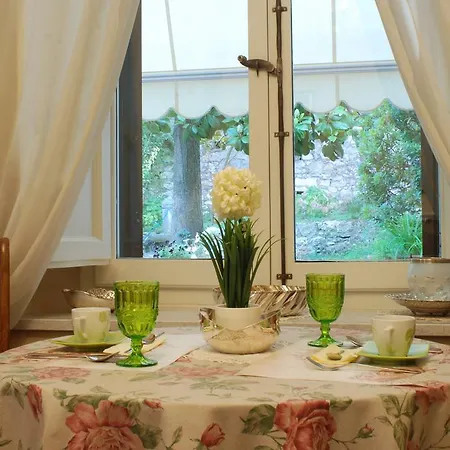 فندق مبيت وإفطار Il Giardino Segreto Di أسكولي بيتشينو