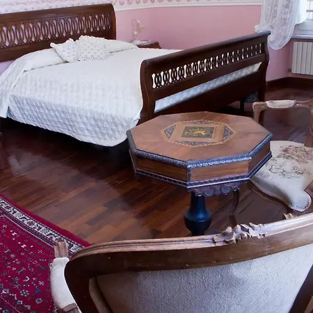 Il Giardino Segreto Di 3*